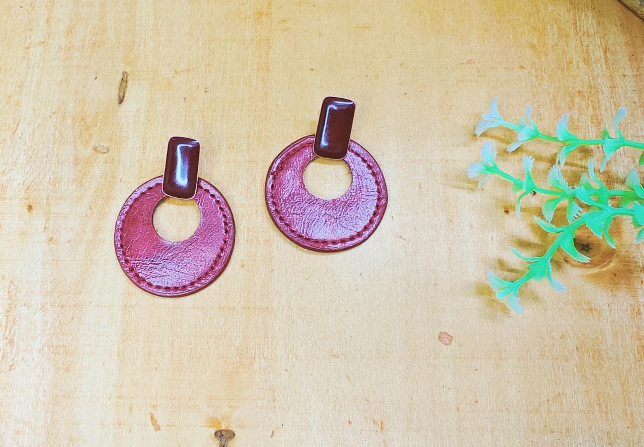 Round scarlet leather earrings